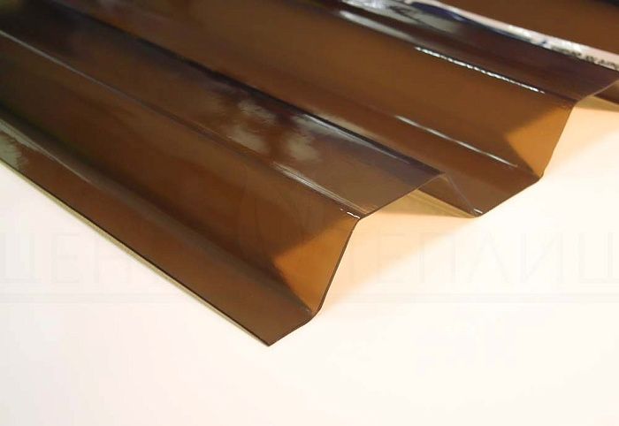 Профилированный поликарбонат Профилированный поликарбонат 0,8 мм (1,05 х 2м, бронза)